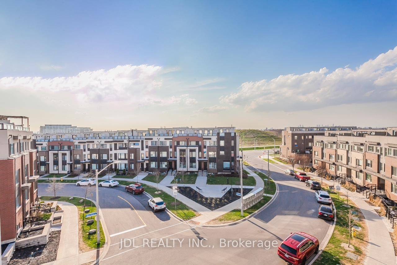 Welcome to Downsview Park City Towns !