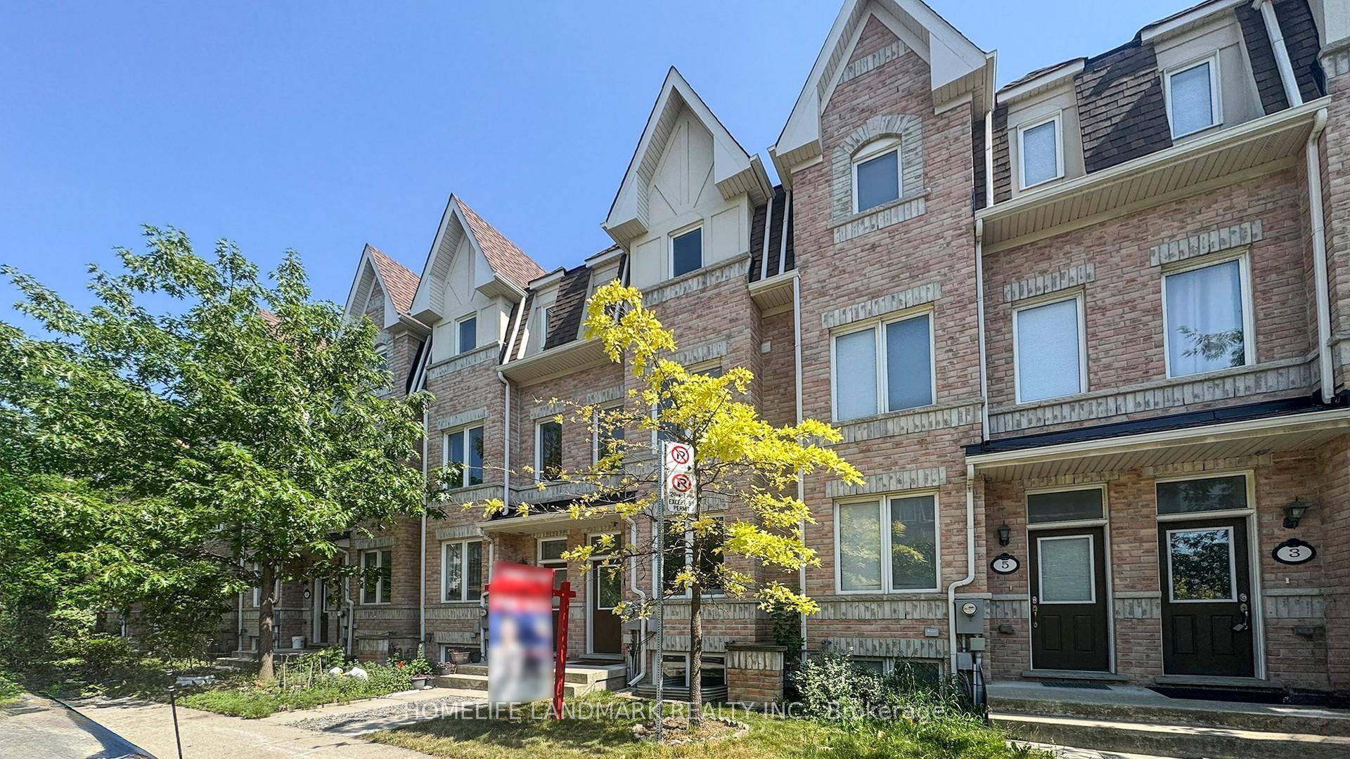 Welcome to this rarely offered gem in the heart of Scarborough's vibrant Dorset Park community a sun filled 100 freehold townhouse with over 2, 300 sqft of functional living space ...