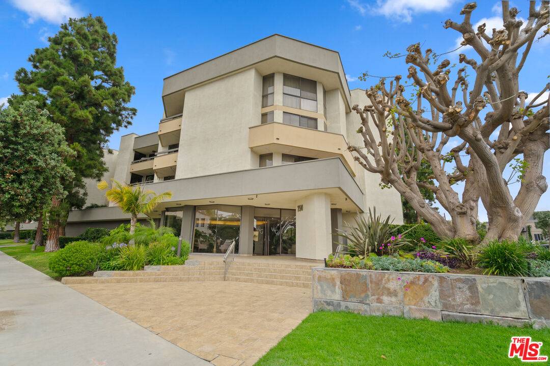 750  S Spaulding Ave 2BR Hancock Park La