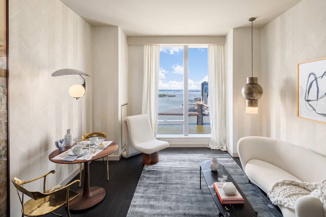 ONE MANHATTAN SQUARE OFFERS ONE OF THE LAST 20 YEAR TAX ABATEMENTS AVAILABLE IN NEW YORK CITY Sponsor Incentive FOR A LIMITED TIME ON ALL NEWLY SIGNED CONTRACTS AS OF ...