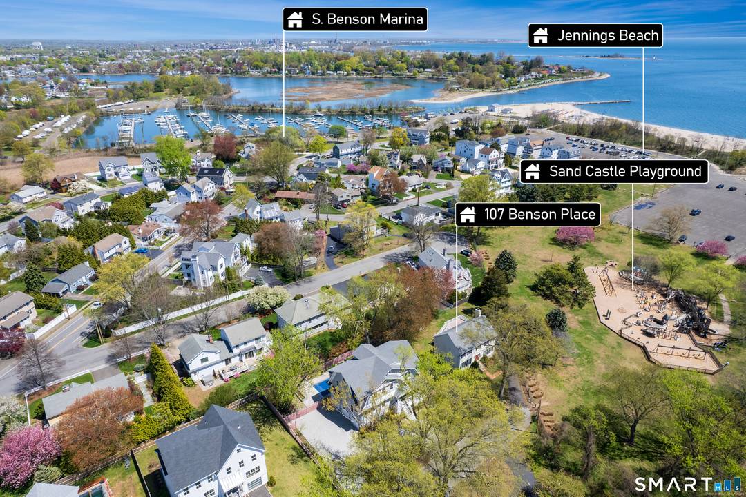 Prime Fairfield Beach Location !