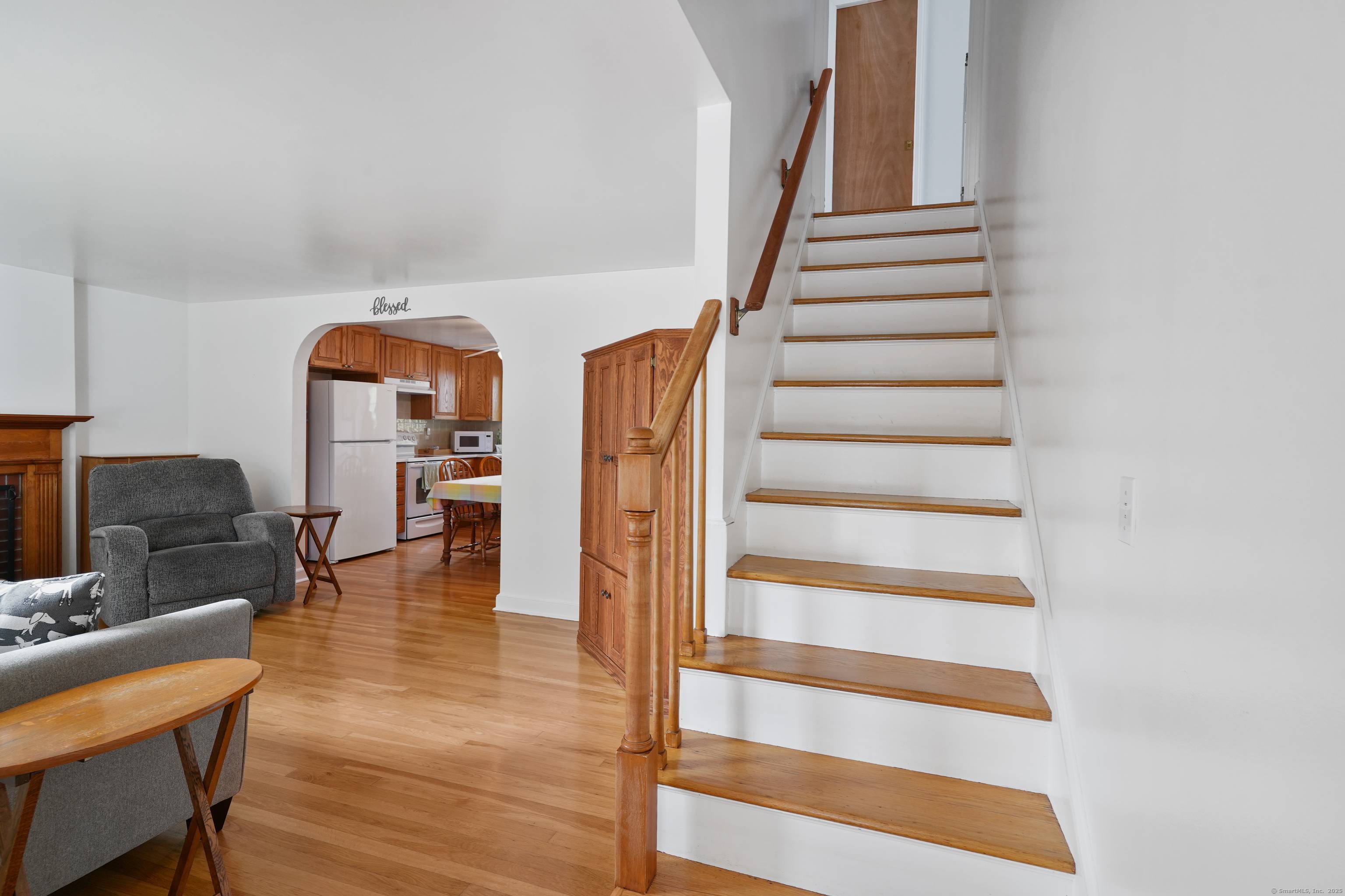 Welcome to one of Fairfield's most convienient beach neighborhood locations where coastal living meets access to town center.