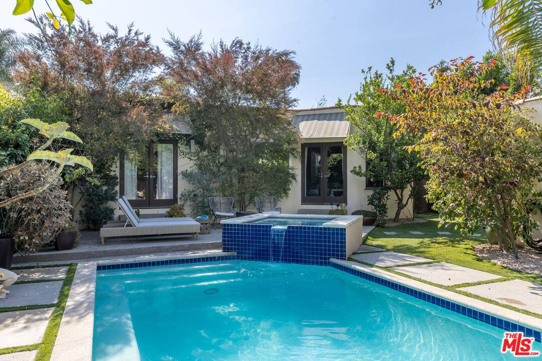 724  N Spaulding Ave 3BR Hollywood Hills East La
