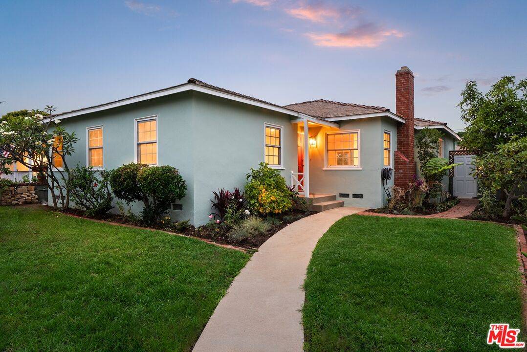 2029   Hill St 2BR Santa Monica La