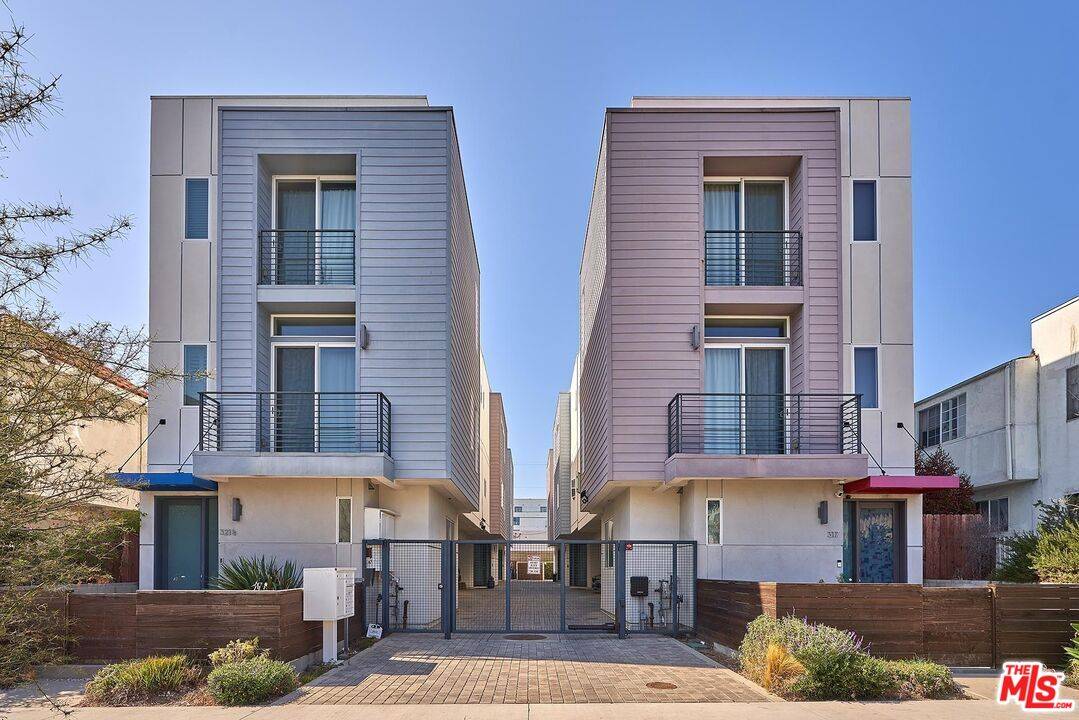 319 S Serrano Ave 3BR La