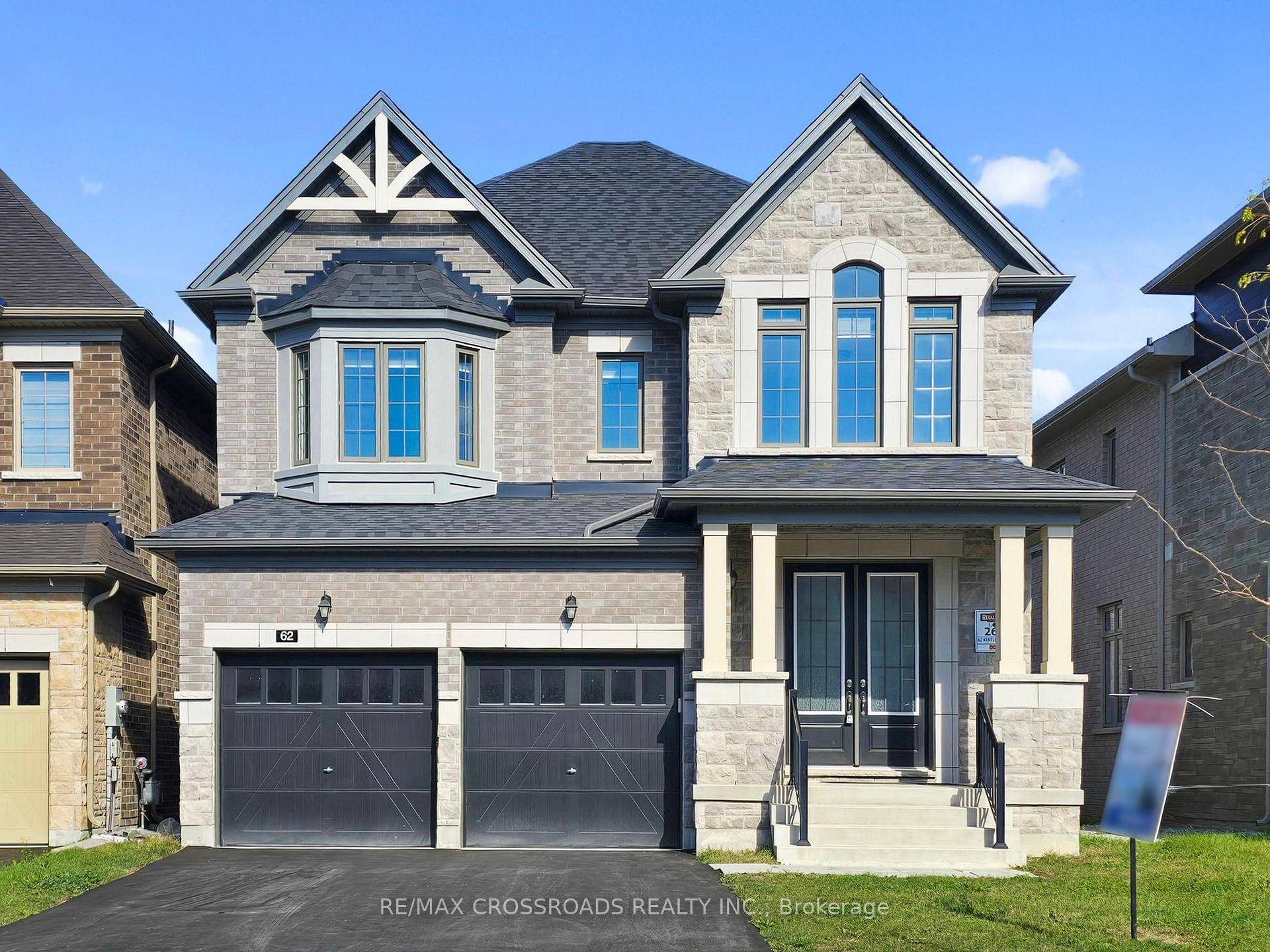 Welcome to Anchor Woods, one of East Gwillimbury most prestigious communities !