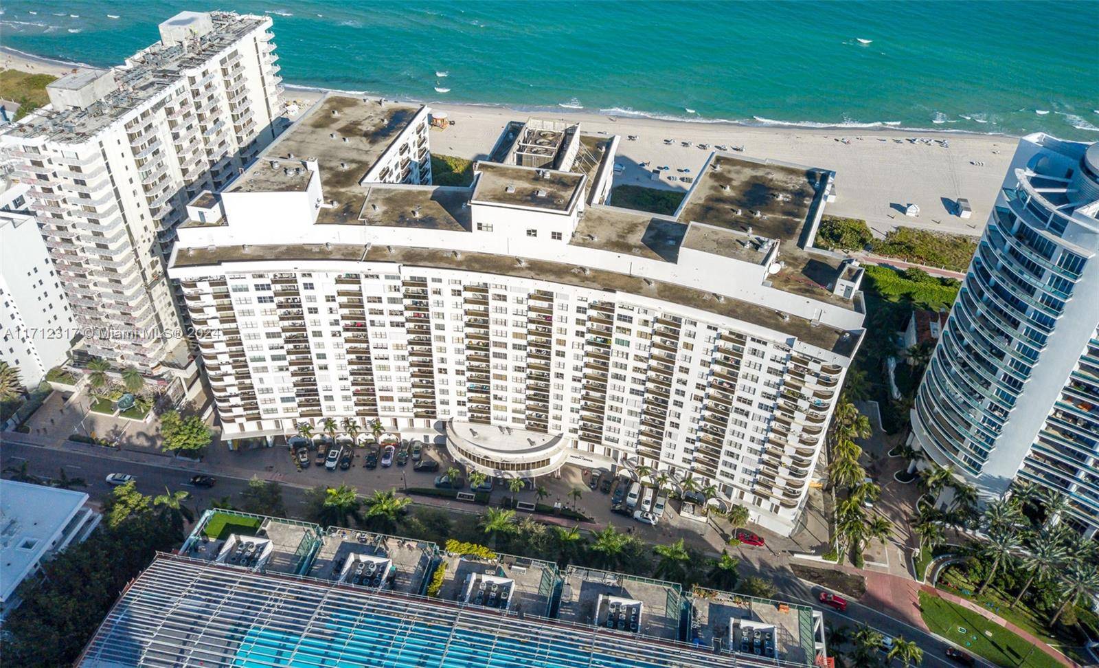 SELLERS MOTIVATED ! Stunning fully renovated 2 2 condo offering modern luxury and unbeatable location.