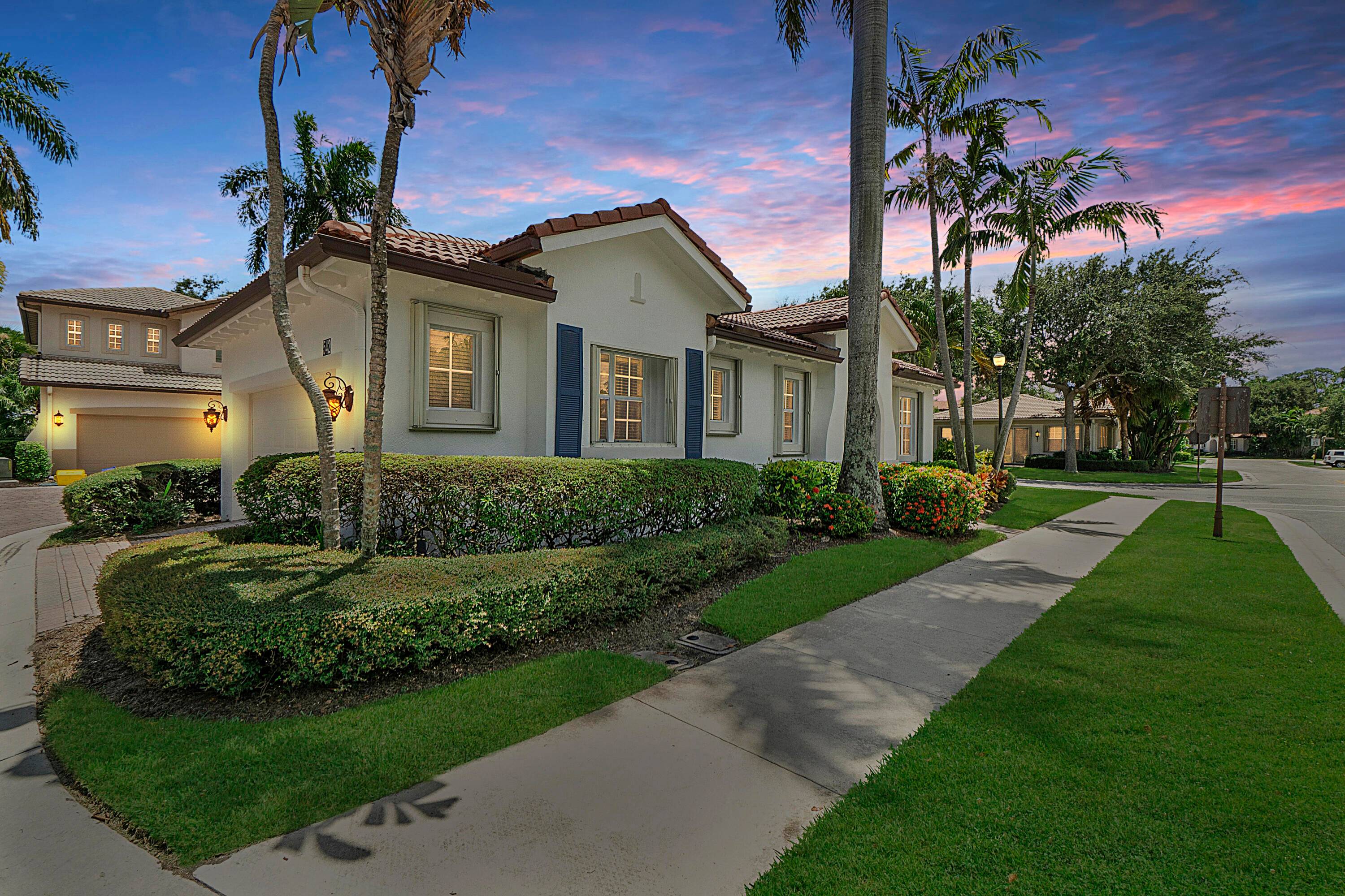 STUNNING ! NEWLY Renovated 2 Bdrm, 2 Ba, 2 CG home, located in the Prestigious Evergrene Community !
