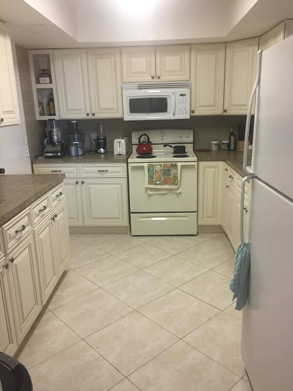 ALBACORE DRIVE, LUCAYA Condo Grand-Bahama-Freeport