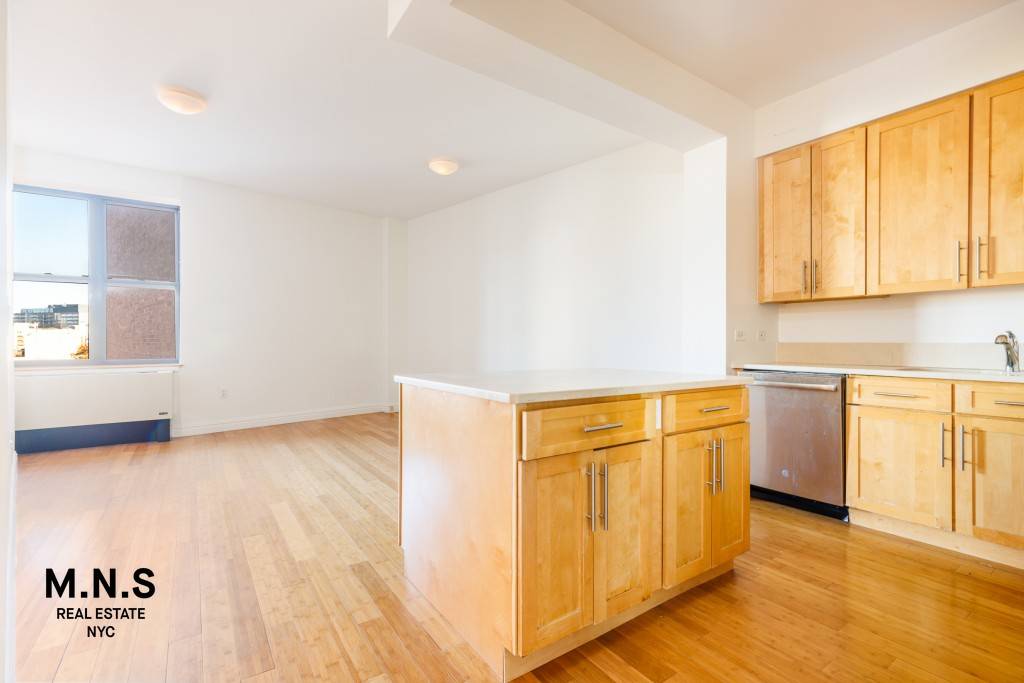 Beautiful One Bed, One Bath Now Available in Fort Greene !