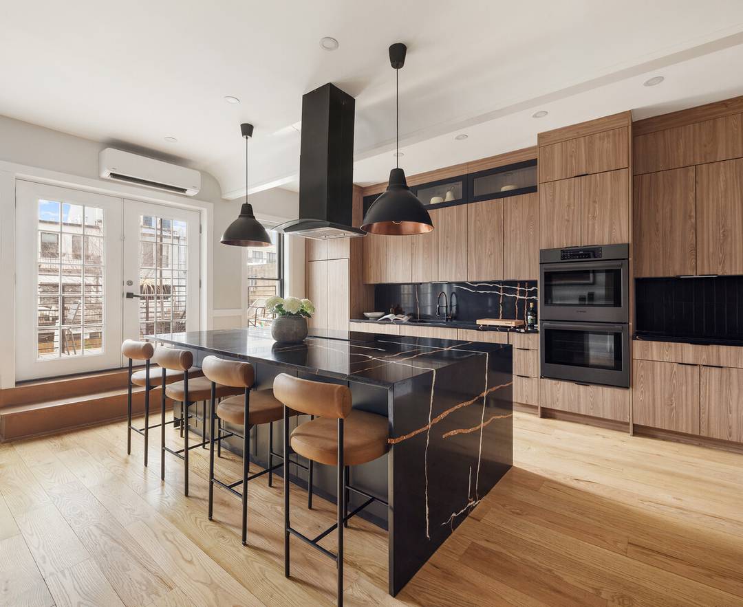 Welcome to this contemporary 19 x 50 ft Two family townhouse nestled in the heart of Bushwick.