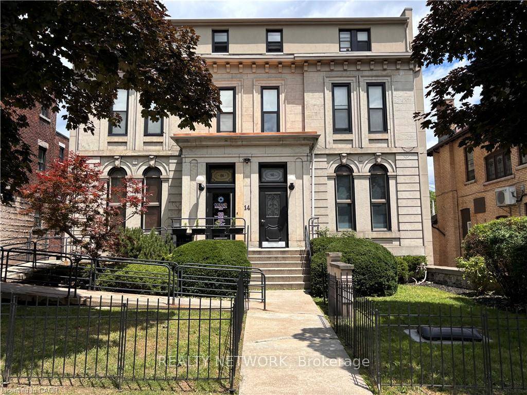 Prime Medical amp ; Residential Investment Durand, Hamilton Turnkey medical residential income property in the prestigious Durand neighbourhood of Hamilton purpose built for healthcare and upscale urban living.