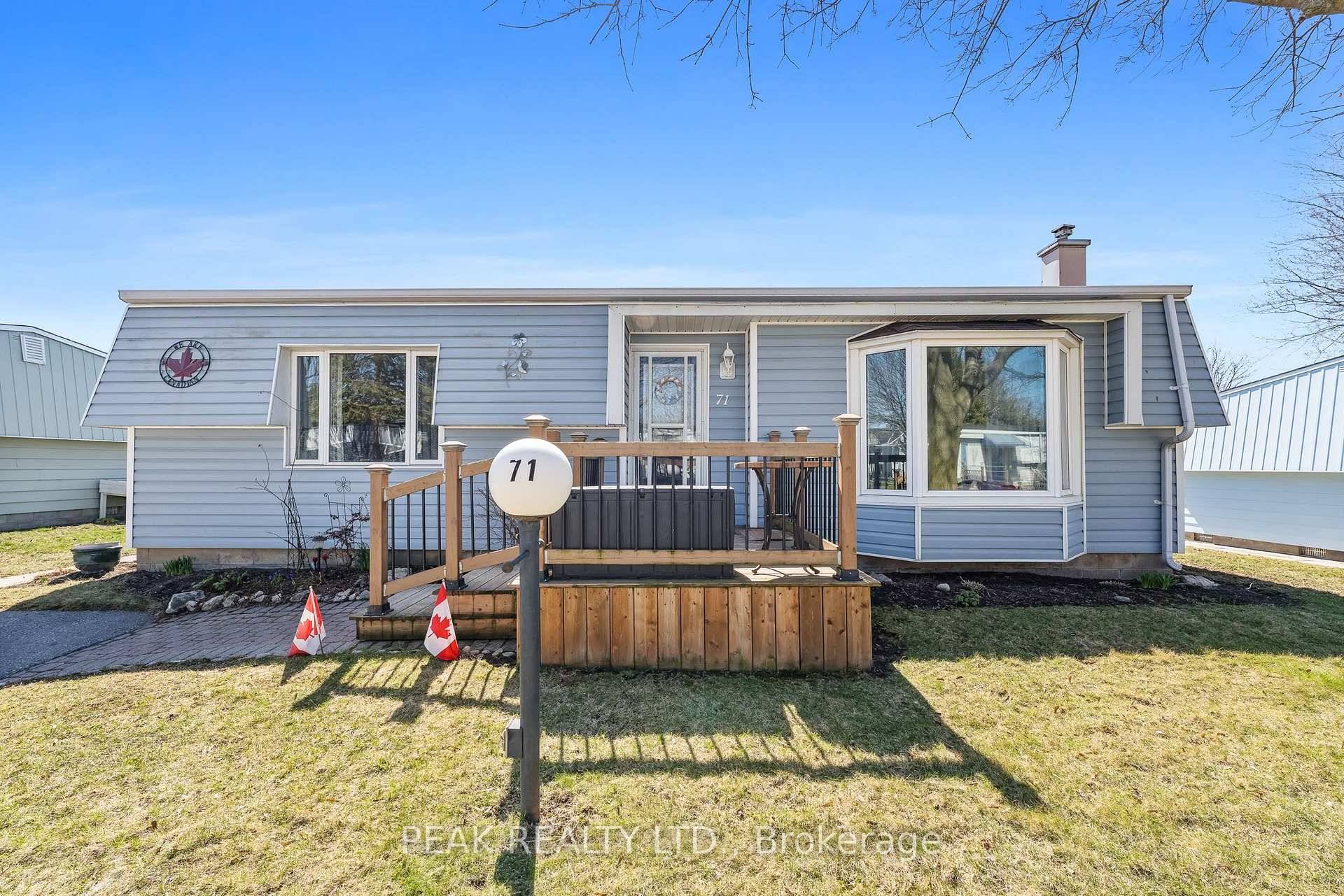 Embrace an Exceptional Retirement Lifestyle in Wilmot Creek !