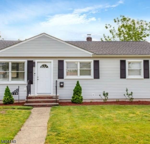 Welcome to this charming 3 Bedroom 1 bath home in desirable Middlesex Borough, renovated in 2021.