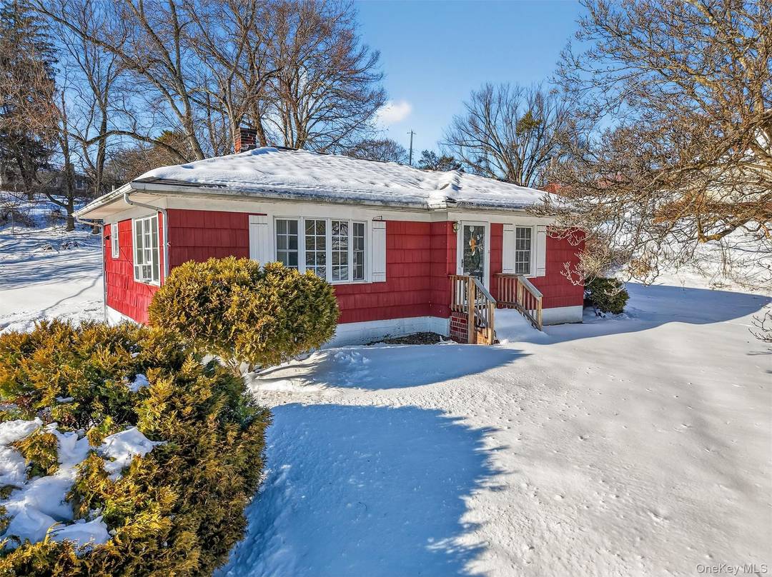 Located in the Spackenkill School District, this well maintained Ranch styled home sits on a picturesque half acre directly across from Spratt Park and McCann Golf Course, offering a comfortable ...