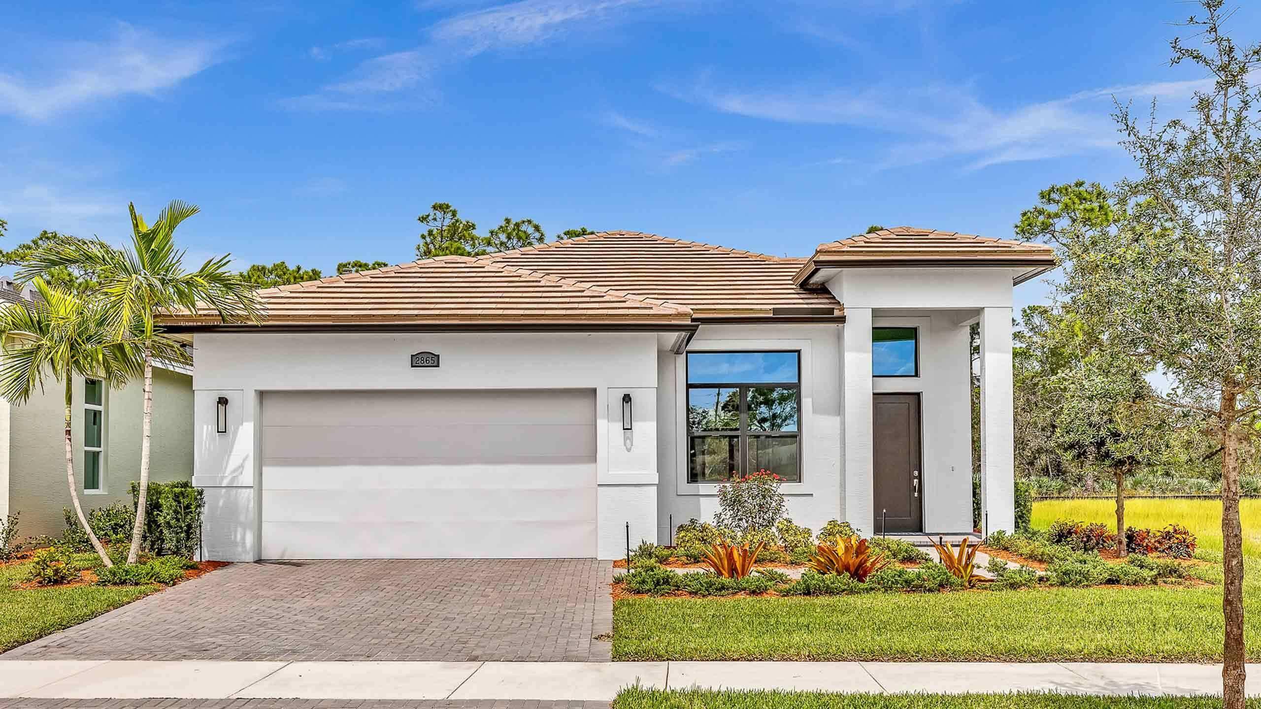 MOVE IN READY Mosaic Gated Community.