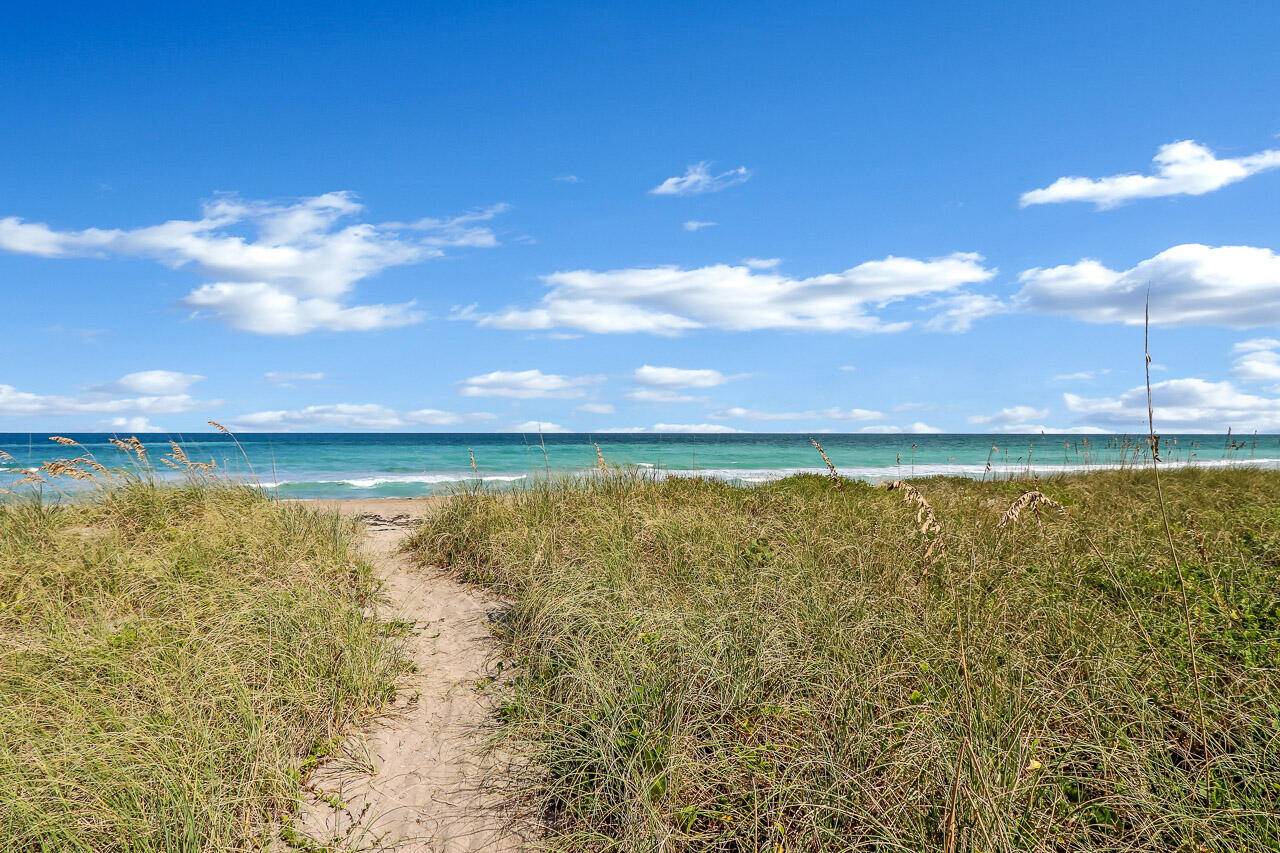 HAD CANCELLATION ! AVAILABLE NOW THROUGH JANUARY 31, 2024.