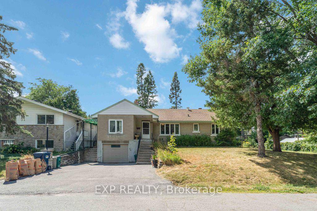 Come see the potential in this spacious property on a sought after hard to find 100'x100' lot, with existing bungalow, located on a quiet dead end street, in the picturesque ...