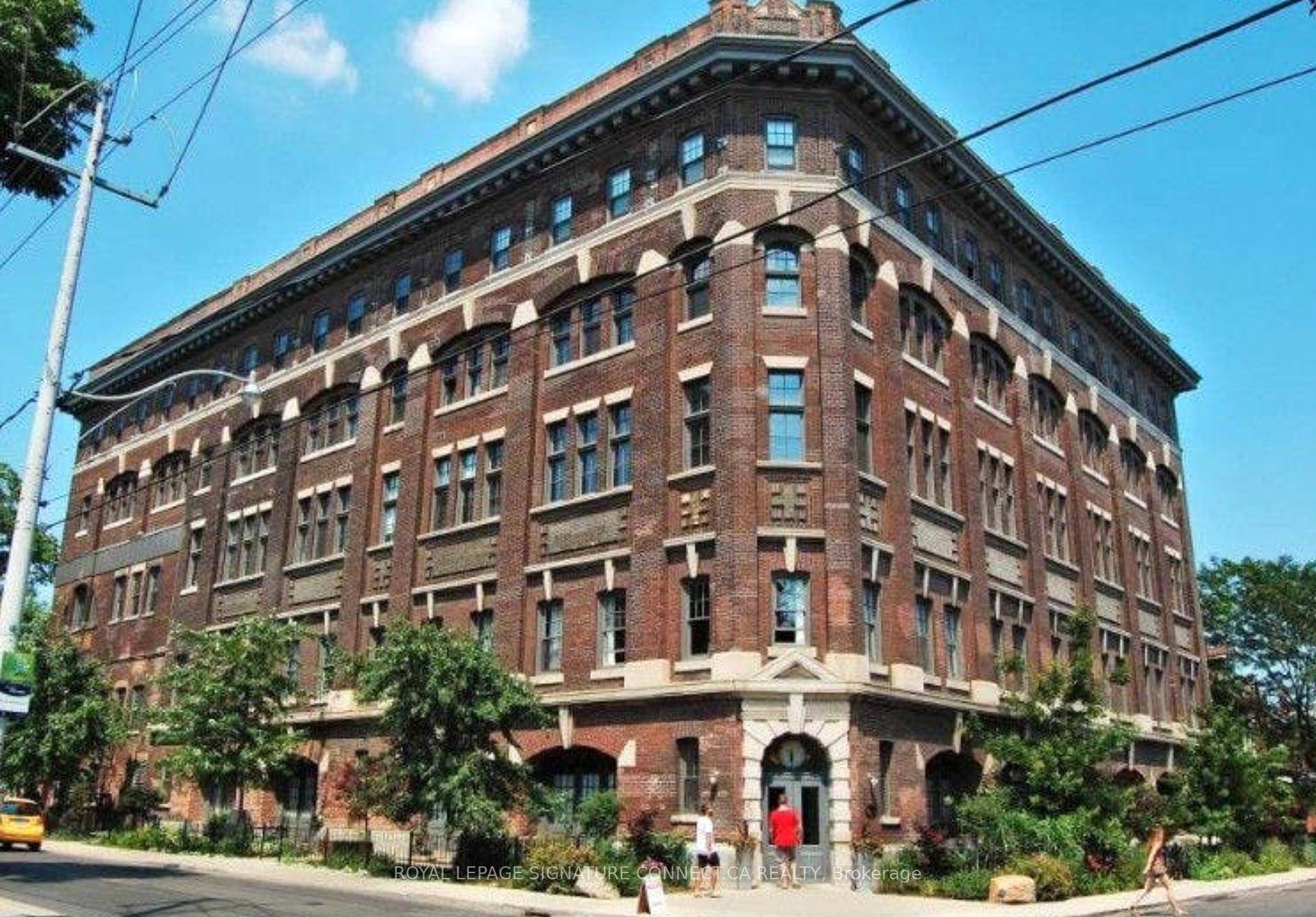 Step into The Argyle Lofts, situated in one of Toronto's most coveted neighborhoods.