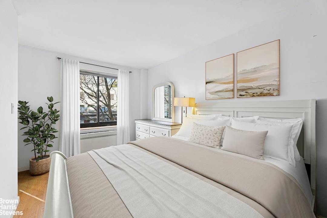 Discover 300 Albany Street, Apt.