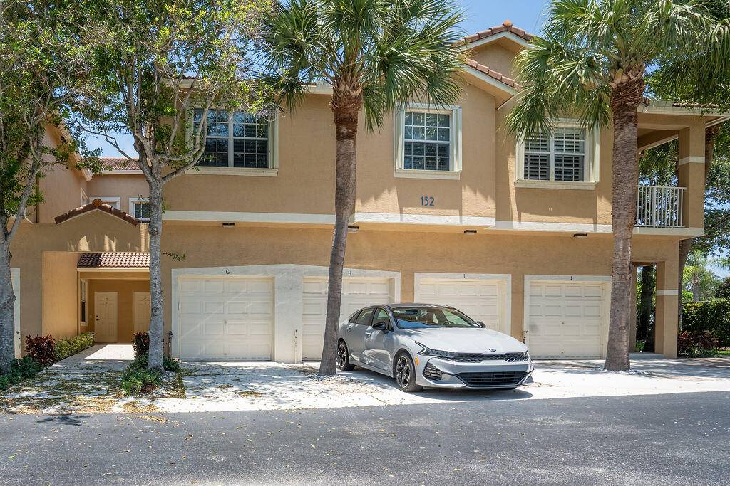 This spacious 3 bedroom, 2.