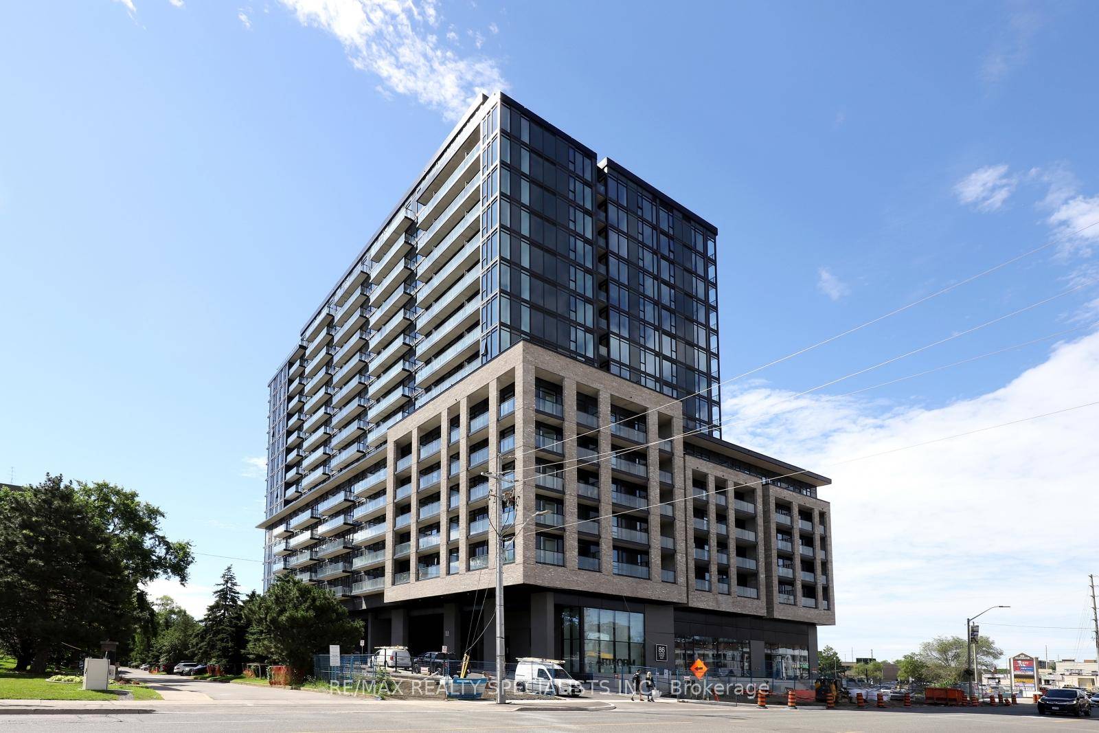 Welcome to Unit 617 at the modern and stylish Artform Condos a beautifully designed 2 bedroom, 2 bathroom suite with a private balcony, offering the perfect blend of comfort, convenience, ...