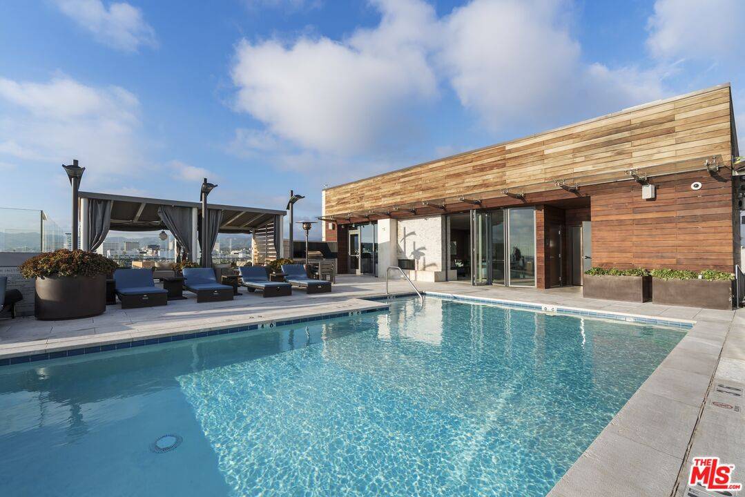 1755 Ocean Ave 2BR La