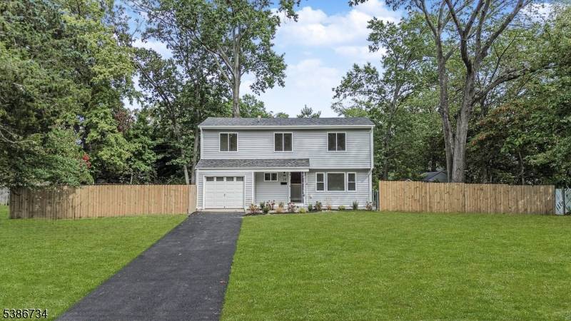Daniel Rd Spotswood Boro New Jersey Single-Family