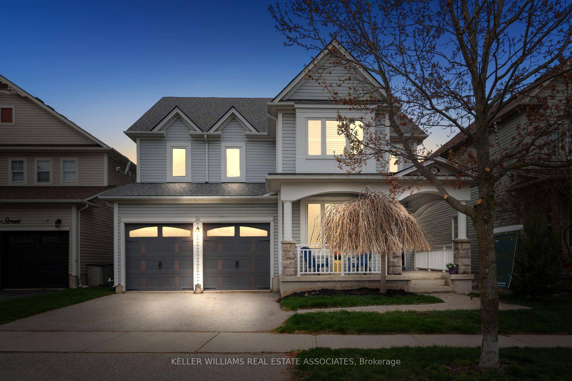 Elegant Family Living In Acton 35 Bonnette Street.