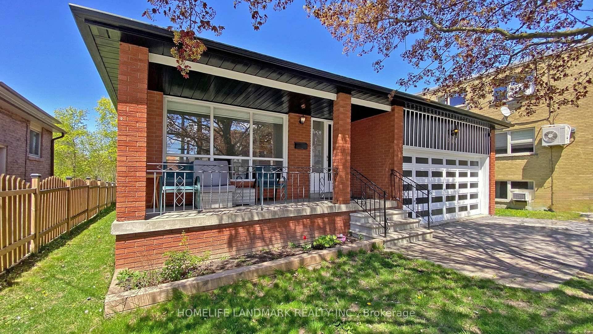 Welcome to 289 Richmond street in the wonderful family oriented Mill Pond community.
