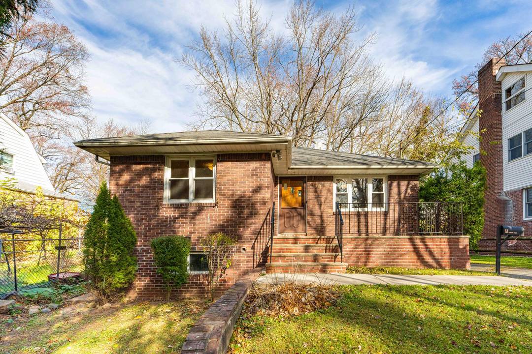 Charming detached home on a generous lot in the desirable Great Kills neighborhood.