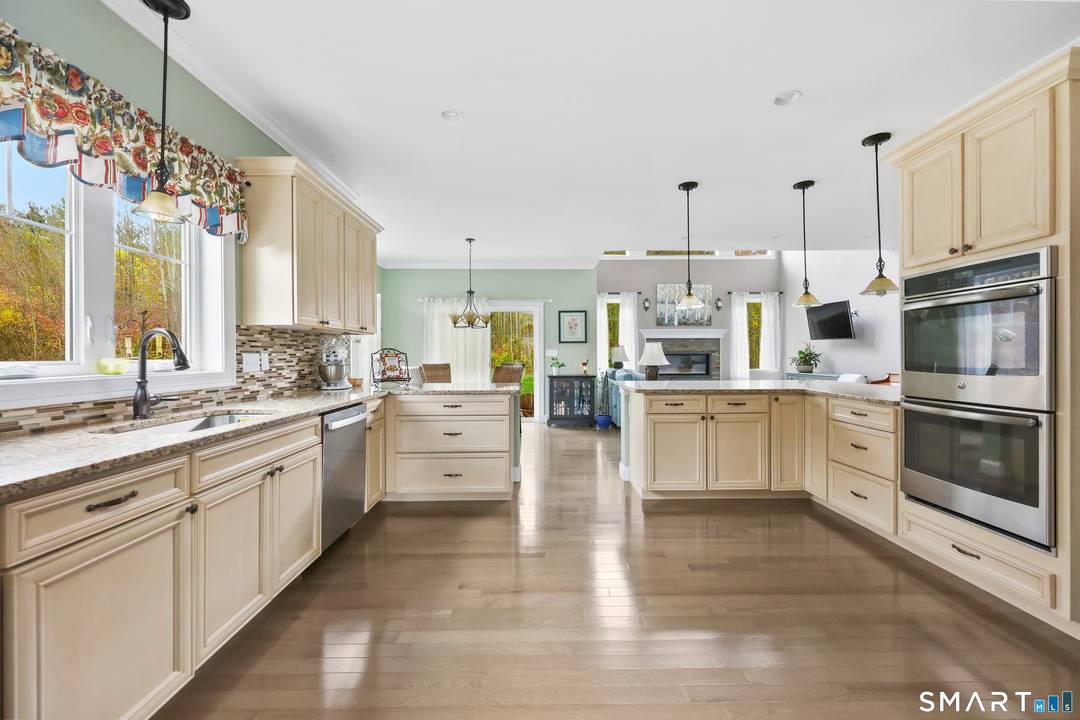 Rare opportunity to own this 2 bedroom, 2.