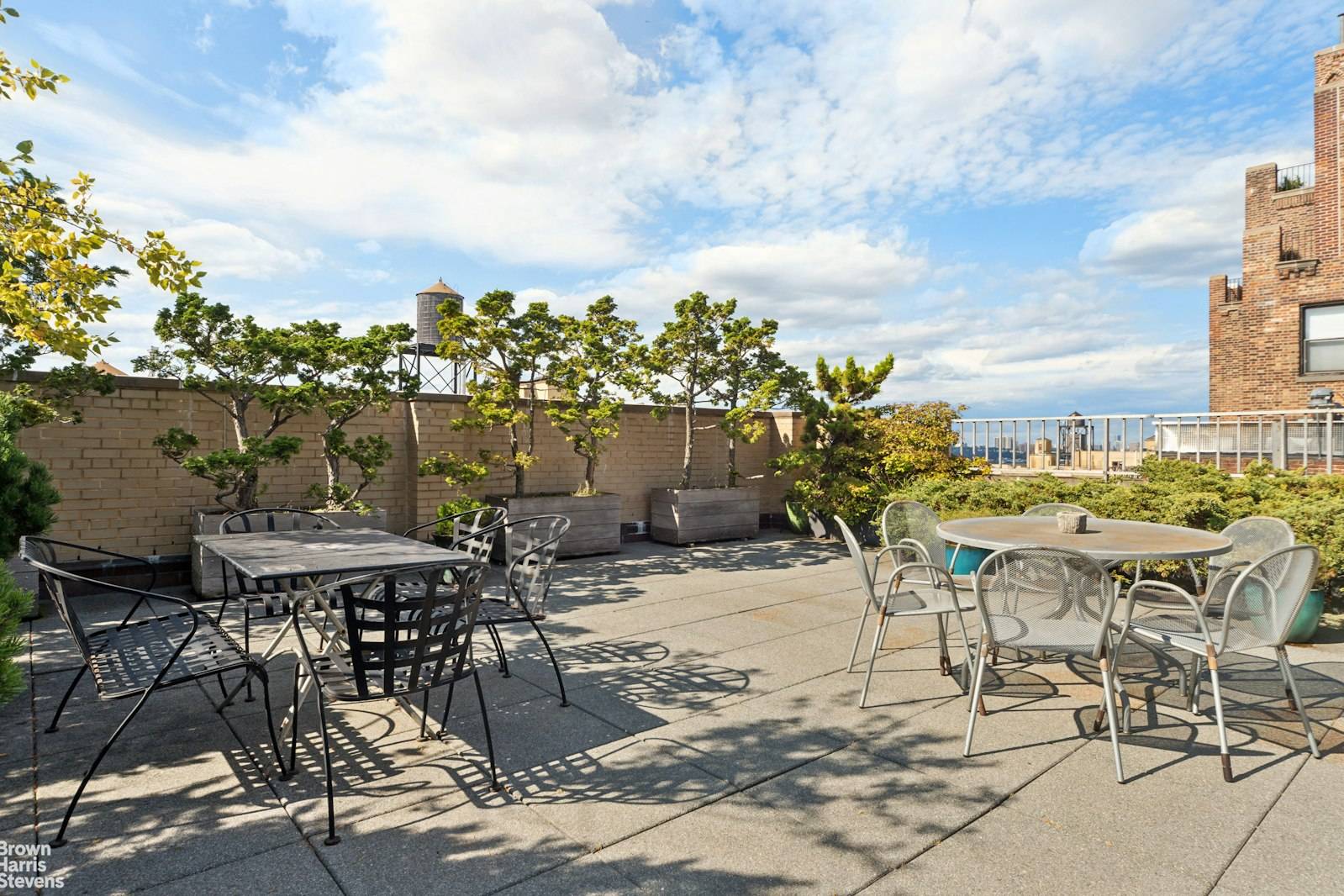 Rare White Glove Building Estate Sale Opportunity West End Avenue Seller will pay 12 months of maintenance for full price offer Discover the perfect canvas for your dream home in ...