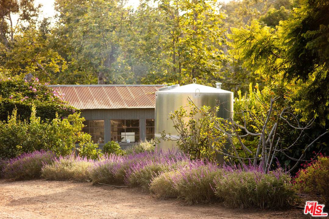 6009 Bonsall Dr 2BR Malibu La