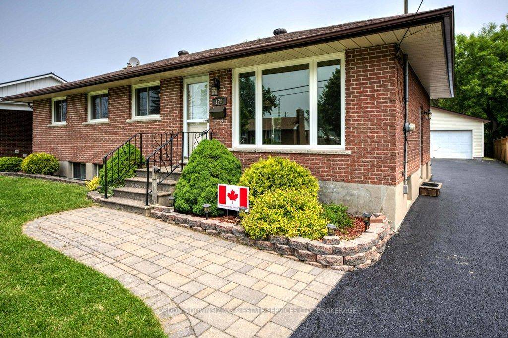 Welcome to 175 Elm Street, located in the heart of beautiful Gananoque.