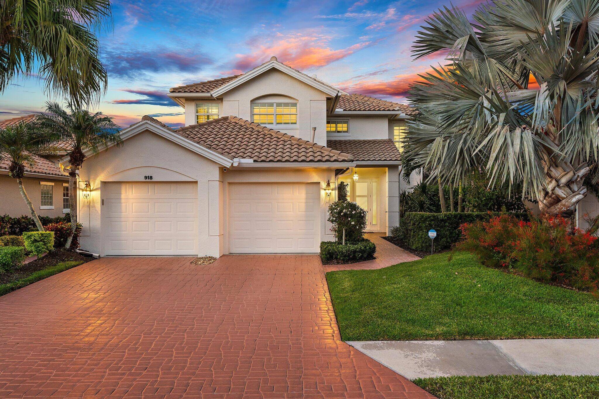 Situated on one of the best lots in PGA National, this home offers sweeping views of the wide lake and Hole 18 of ''The Champ'', Home of The Cognizant Classic.