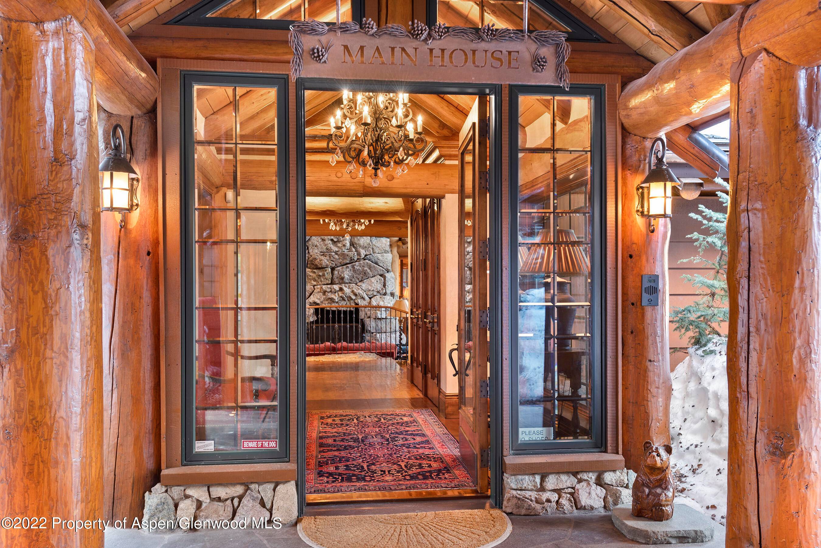 MOUNTAIN QUEEN COMPOUND Summer rate just reduced to 75k summer monthA unique property offered for the first time for summer monthly rentals or a long term rental.