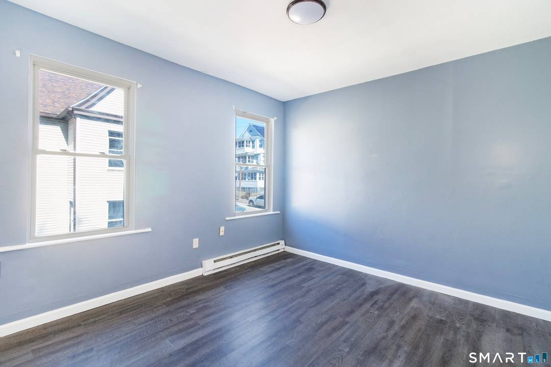 Attention investors and owner occupants !