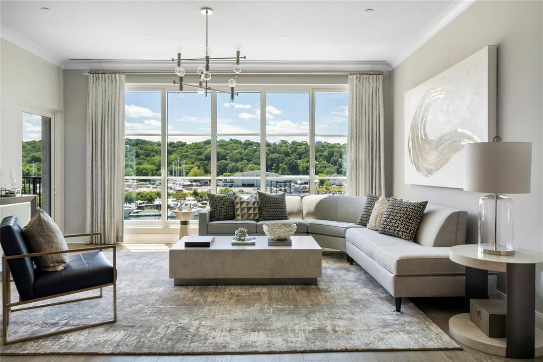 Nestled on 56 acres of waterfront, residence 1211, a spacious 3 bedroom 3 bath home features 10' ceilings and floor to ceiling windows with western exposure, overlooking the water and ...