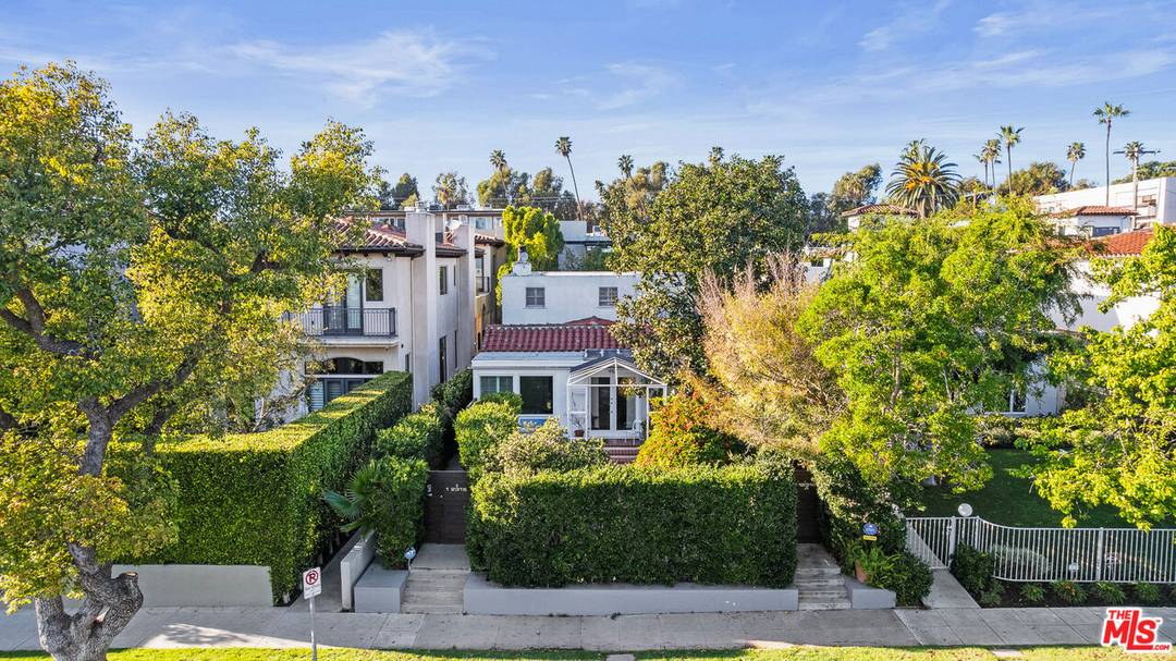 12315   Gorham Ave 5BR Brentwood La