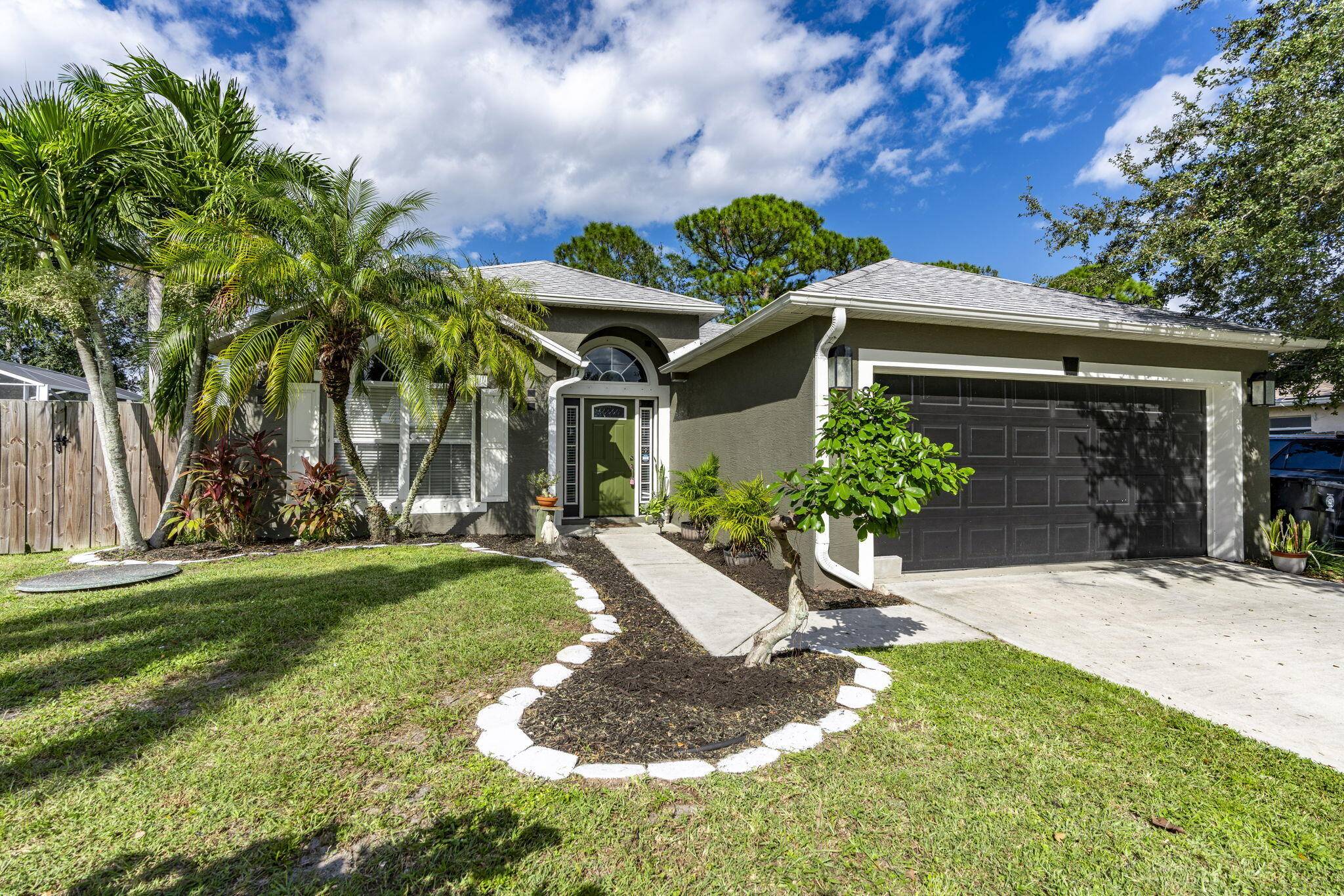 Welcome to this beautifully maintained 3 bedroom, 2 bath home offering comfort, convenience, and value, all with no HOA !