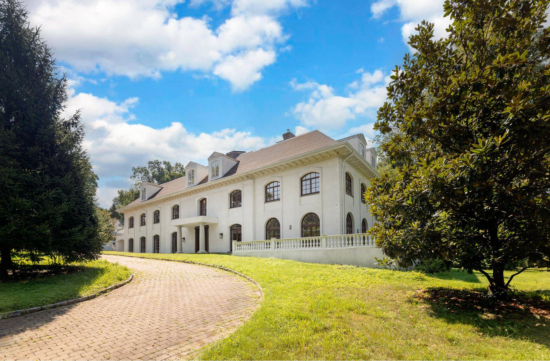 A Grand Mansion in Historic Riverdale 5040 Independence Avenue Commanding over 1.