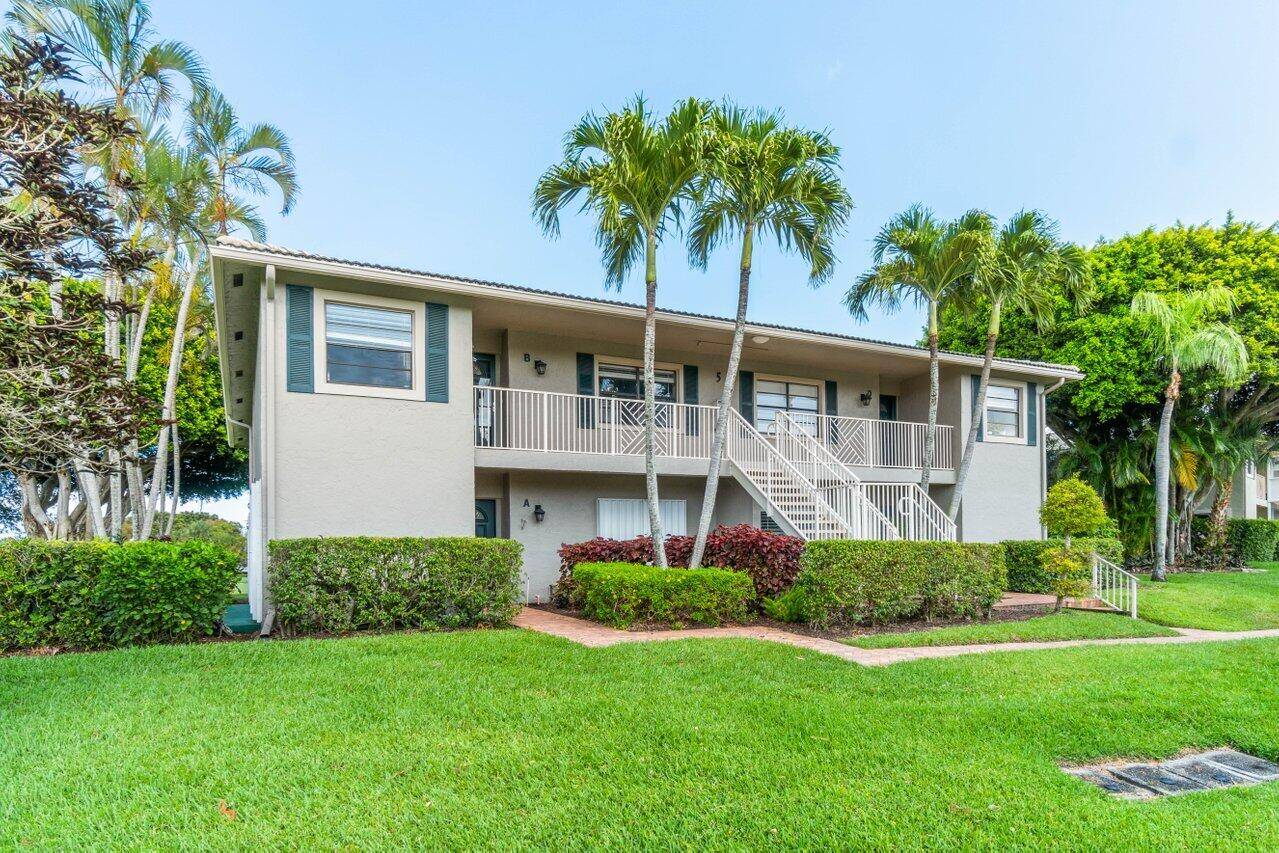 Experience luxury living at Hunters Run Country Club in this beautifully remodeled 2BR, 2BTH corner condo with sweeping golf course views.