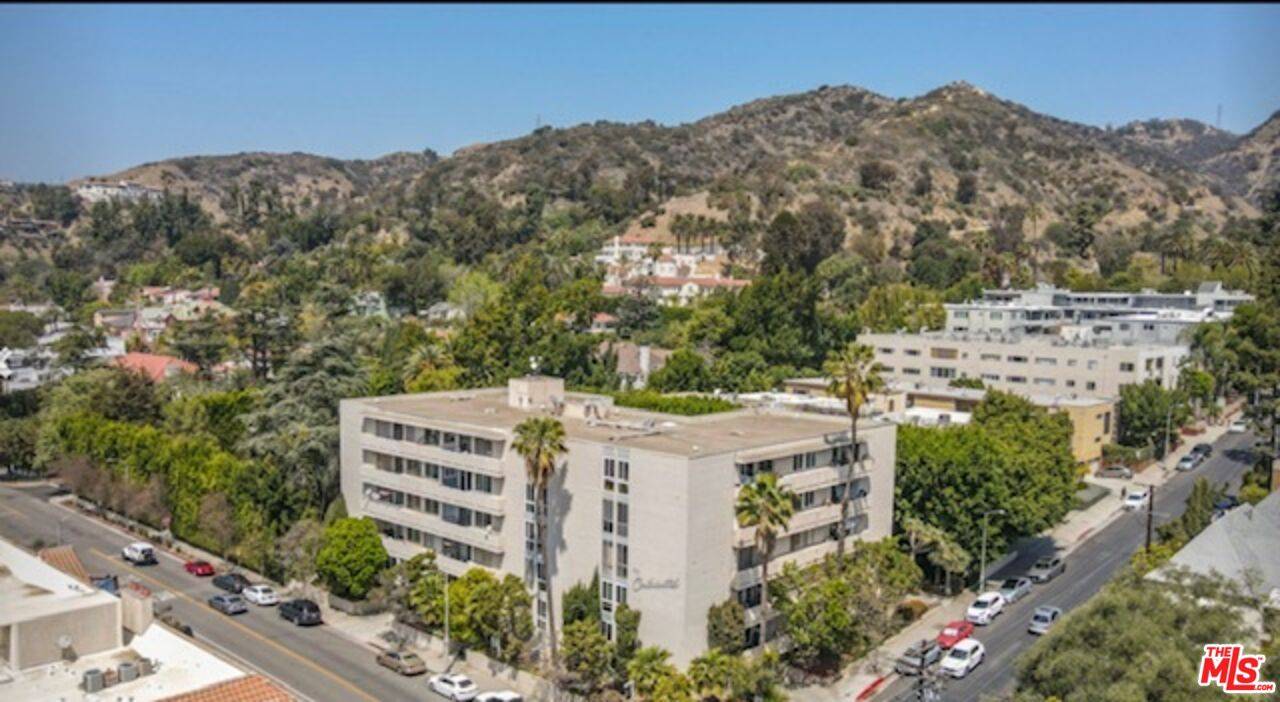 7309  Franklin Ave Hollywood Hills East LA