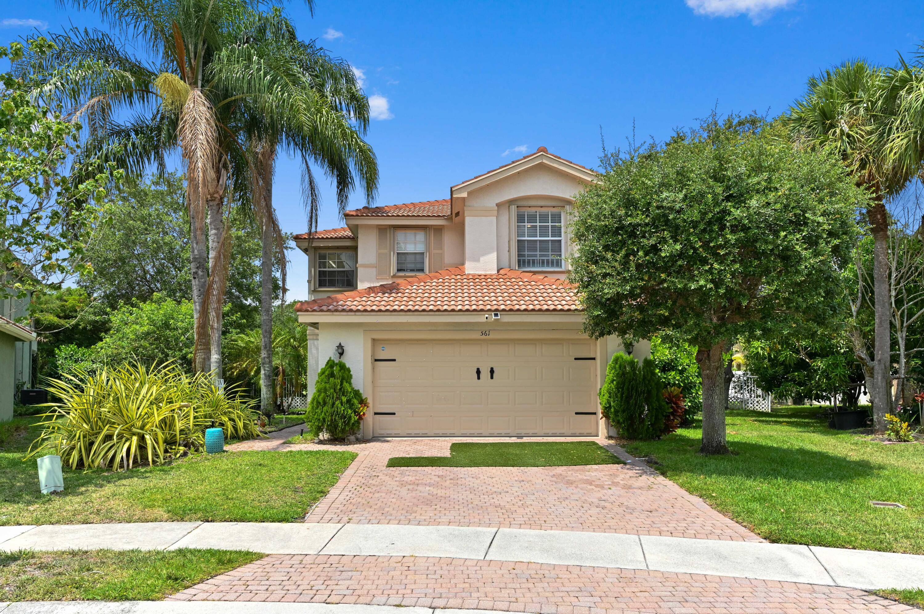 This stunning 5 bed, 3 bath pool home offers the perfect blend of elegance and functionality, showcasing a thoughtful layout with exceptional use of space.
