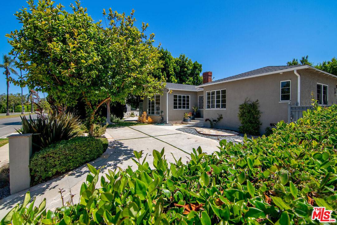424 N HIGHLAND AVE 6BR Hancock Park La