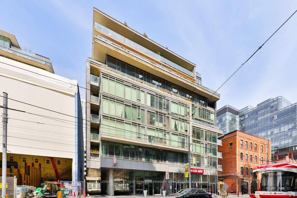 Fully furnished. Welcome to sophisticated city living in this spacious, modern loft style condo.