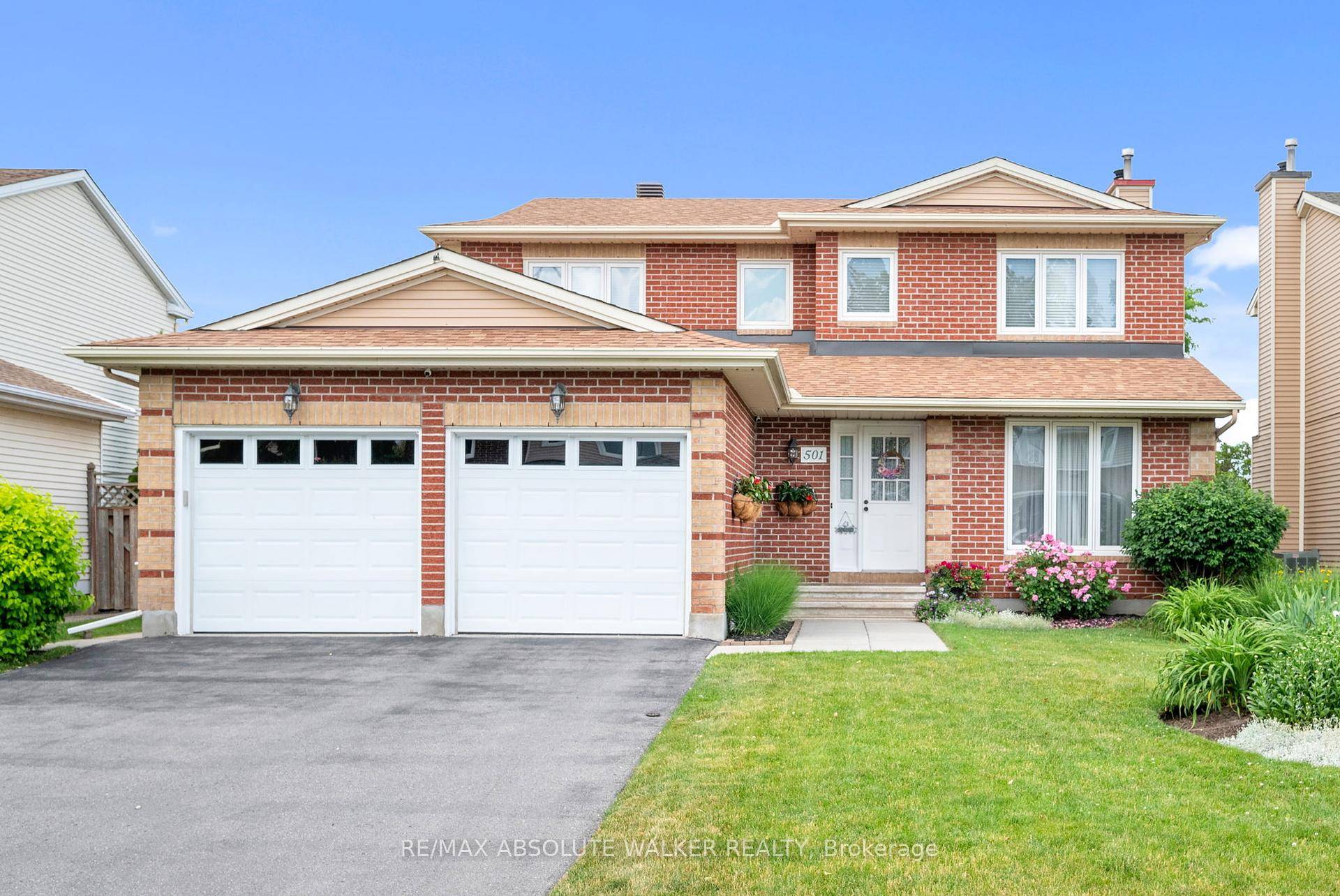 Welcome to this beautifully maintained 4 bedroom, 3 bathroom home in the heart of Orle ans, perfectly located near schools, parks, transit, and shopping.