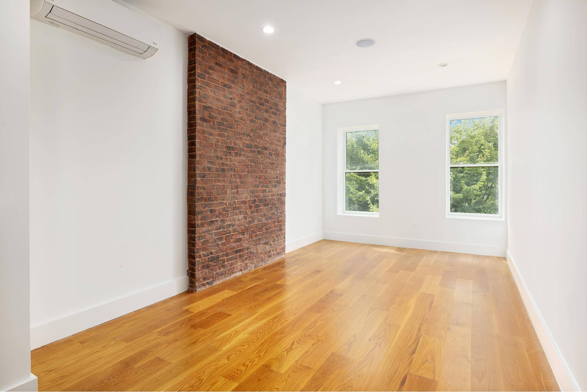Apartment 4 at 140 Jefferson Avenue is a 1, 030 square foot gem featuring two bedrooms and two full bathrooms.