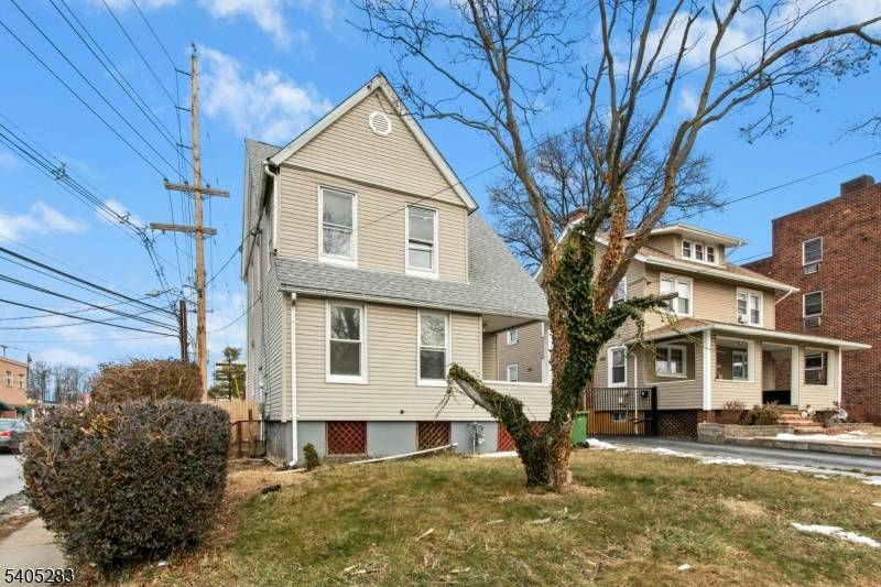 AMAZING Unique investment property !